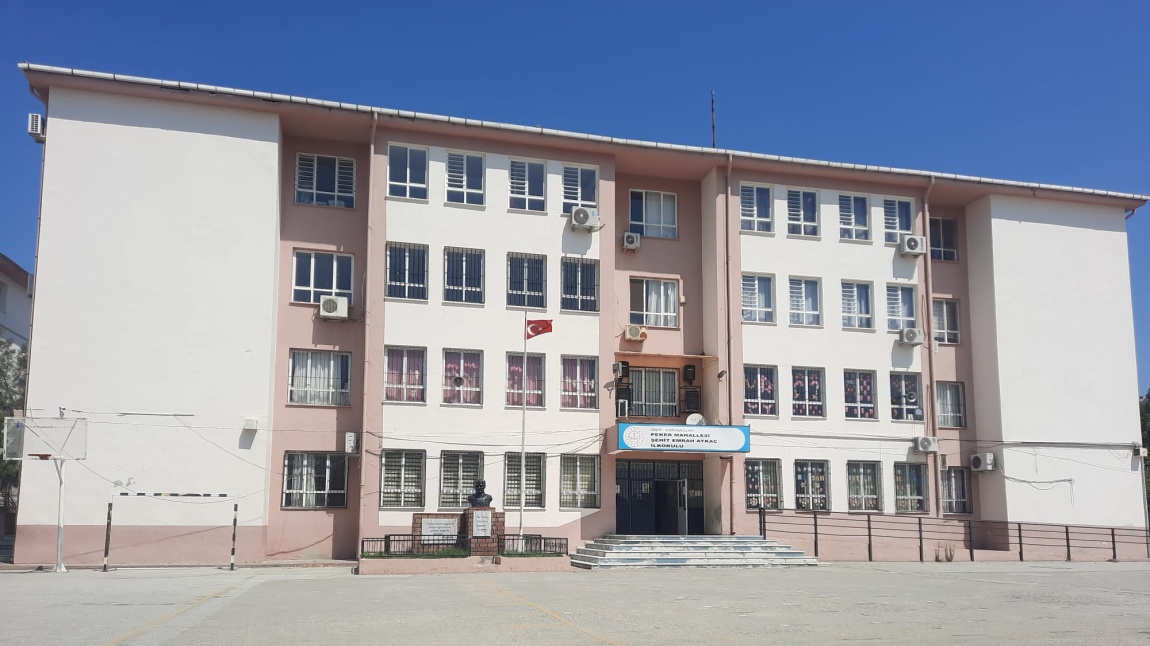 Peker Mahallesi Şehit Emrah Aykaç İlkokulu İZMİR KARABAĞLAR