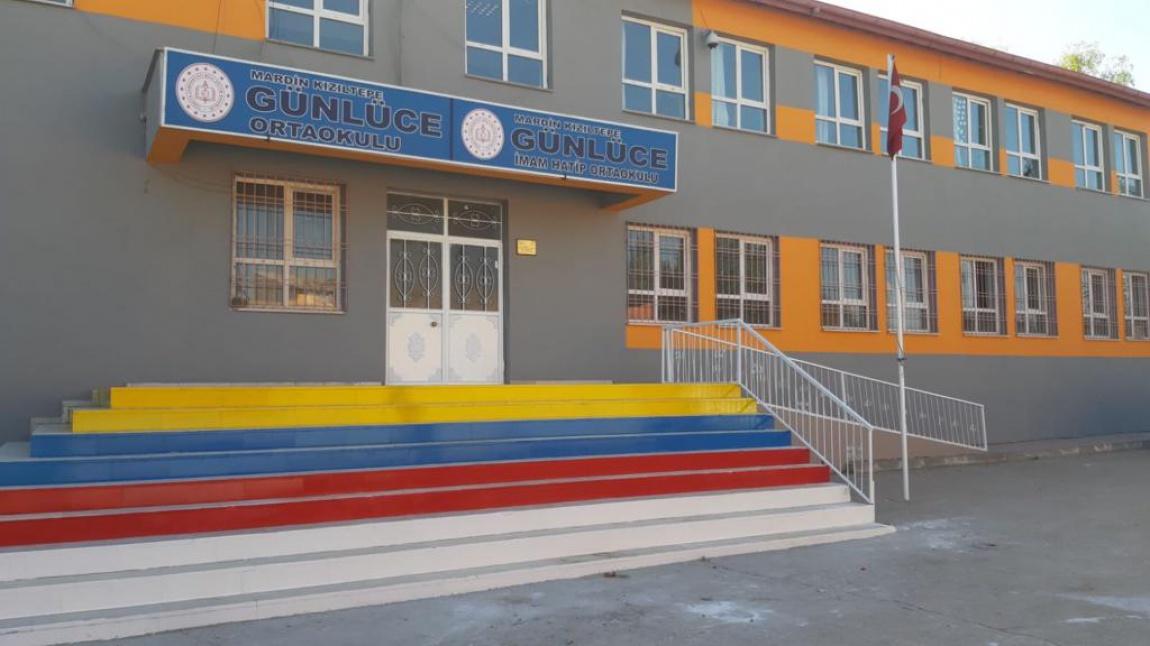 Günlüce Ortaokulu MARDİN KIZILTEPE