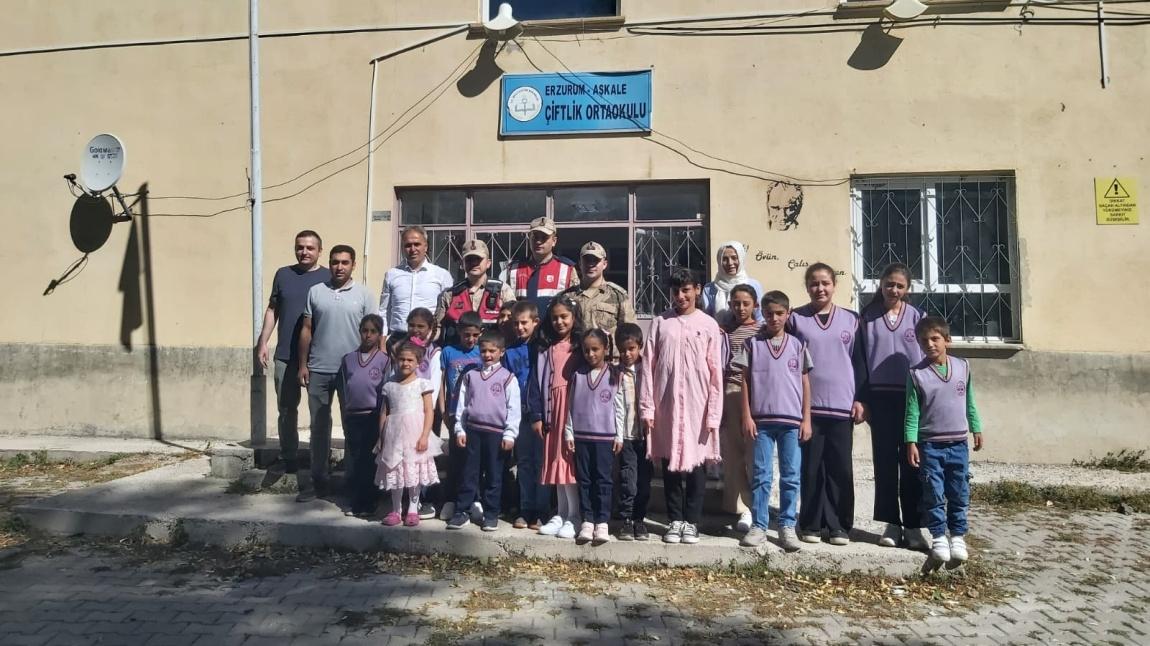 Çiftlik Ortaokulu ERZURUM AŞKALE