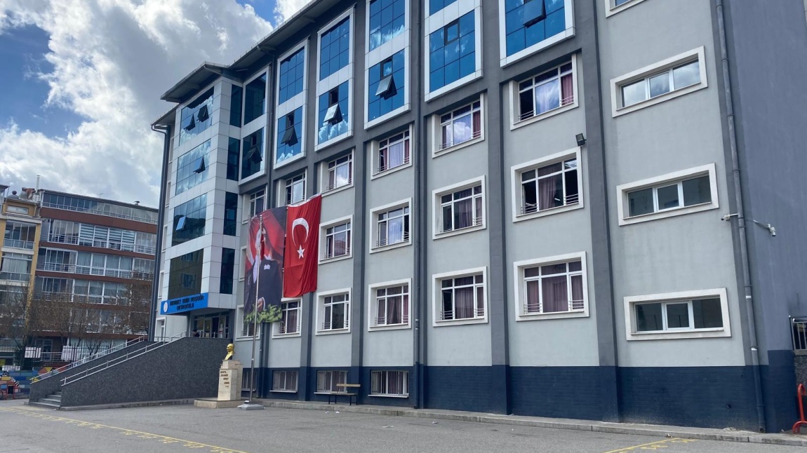 Mehmet Emin Hoşgör Ortaokulu UŞAK MERKEZ