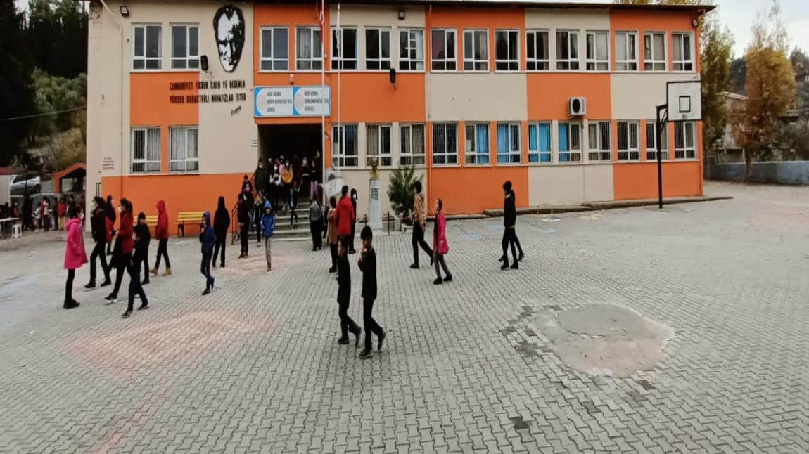 Serinyol Muhtar Yusuf Tatlı Ortaokulu HATAY ANTAKYA