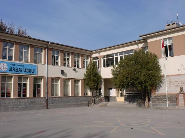 Alpaslan İlkokulu KAYSERİ KOCASİNAN
