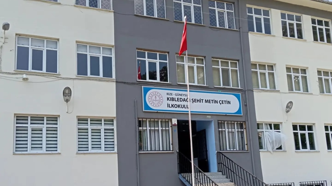 Kıbledağı Şehit Metin Çetin İlkokulu RİZE GÜNEYSU
