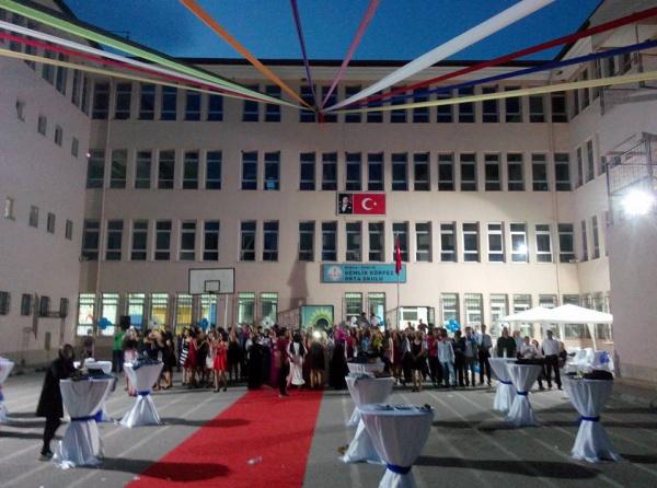 Şehit Esat Akbaba Ortaokulu BURSA GEMLİK