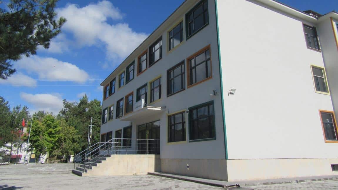 Şehit Öğretmen Ayhan Kural Ortaokulu TUNCELİ PÜLÜMÜR