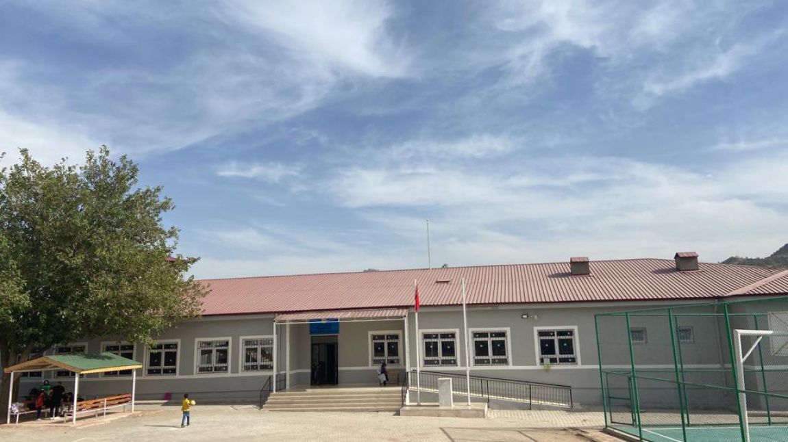 Karadut İlkokulu ADIYAMAN KAHTA