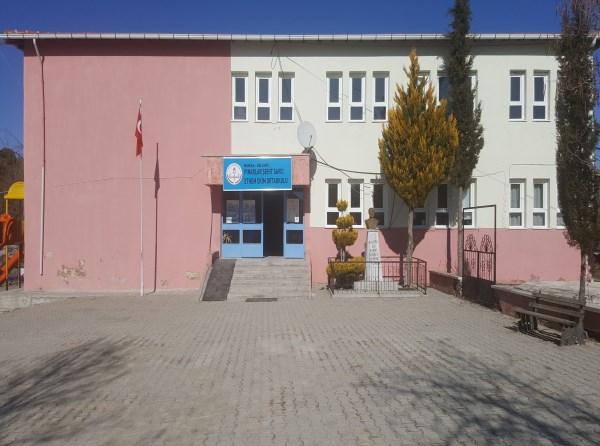 Pınarlar Şehit Savcı Ethem Ekim Ortaokulu MANİSA SELENDİ