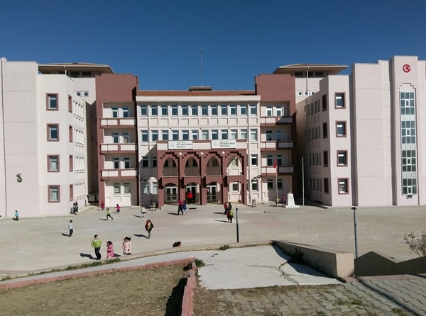 Şehit Yaşar Çetinkaya Ortaokulu ANKARA POLATLI