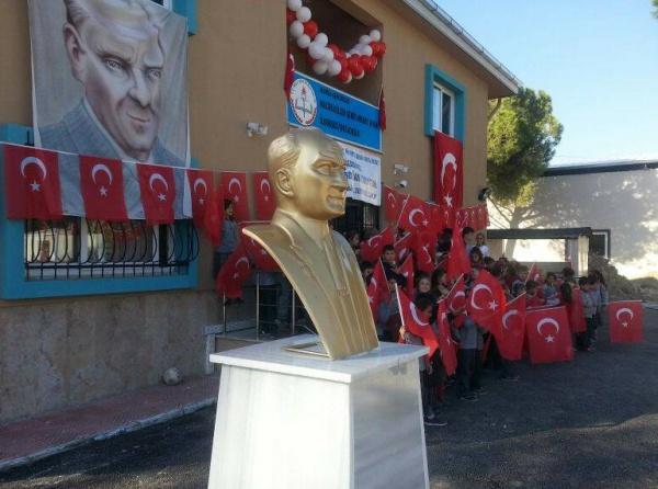 Hacıhaliller Şehit Hikmet Onan Ortaokulu MANİSA ŞEHZADELER