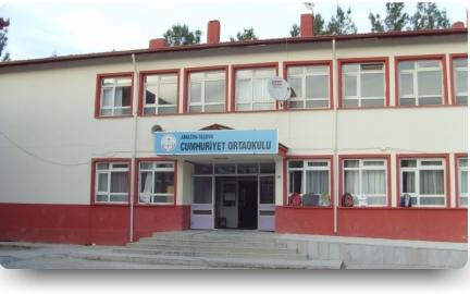 Cumhuriyet Ortaokulu AMASYA TAŞOVA