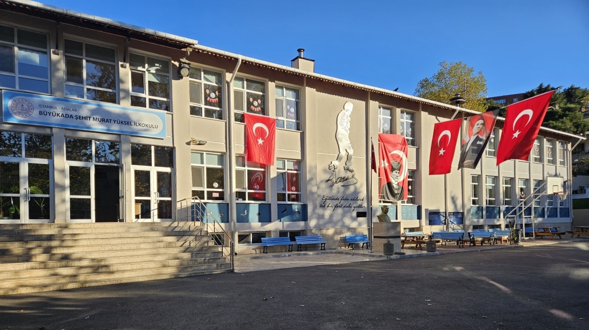 Büyükada Şehit Murat Yüksel İlkokulu İSTANBUL ADALAR