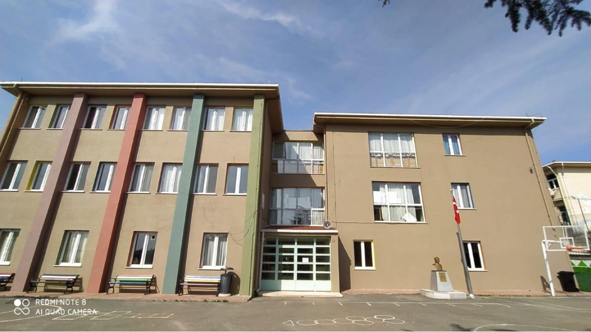 Heybeliada Şehit Dursun Keser İlkokulu İSTANBUL ADALAR