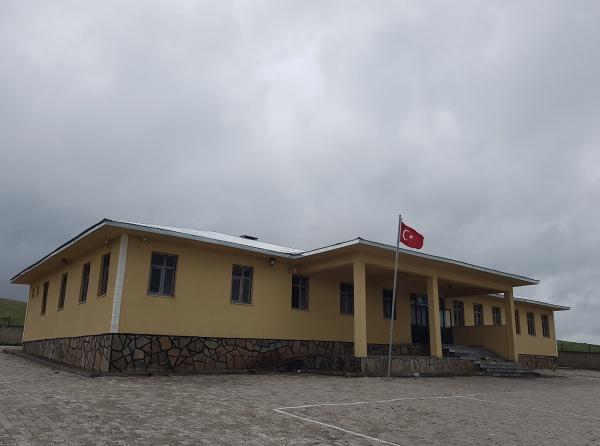 Karacan Ortaokulu AĞRI TUTAK