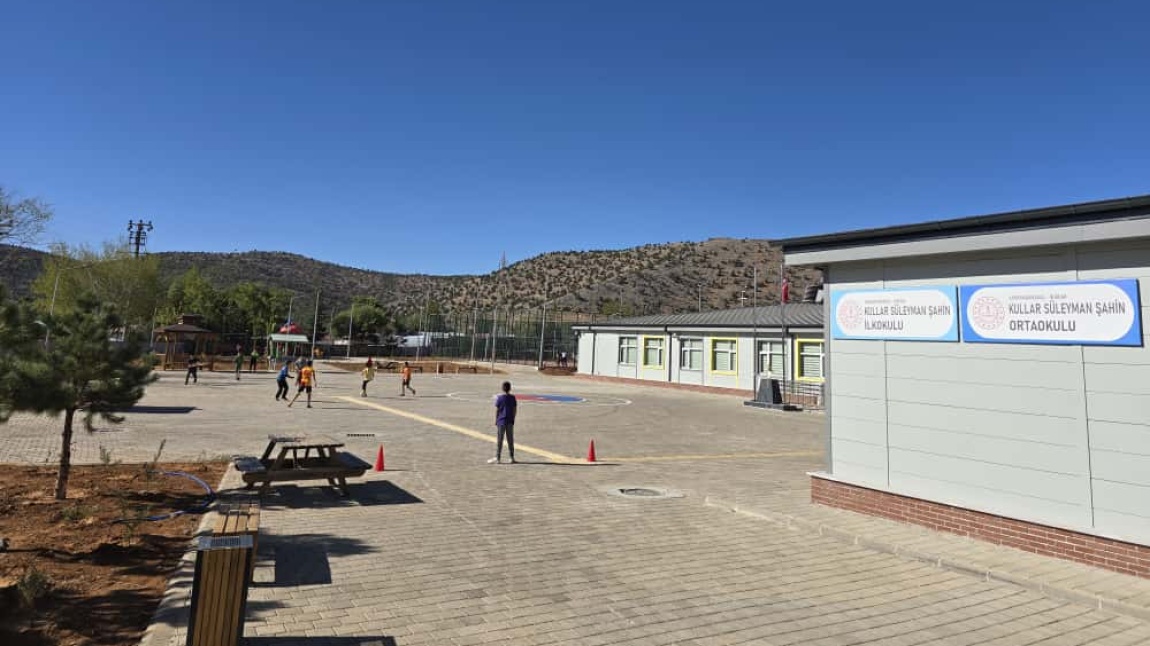 Kullar Süleyman Şahin Ortaokulu KAHRAMANMARAŞ NURHAK