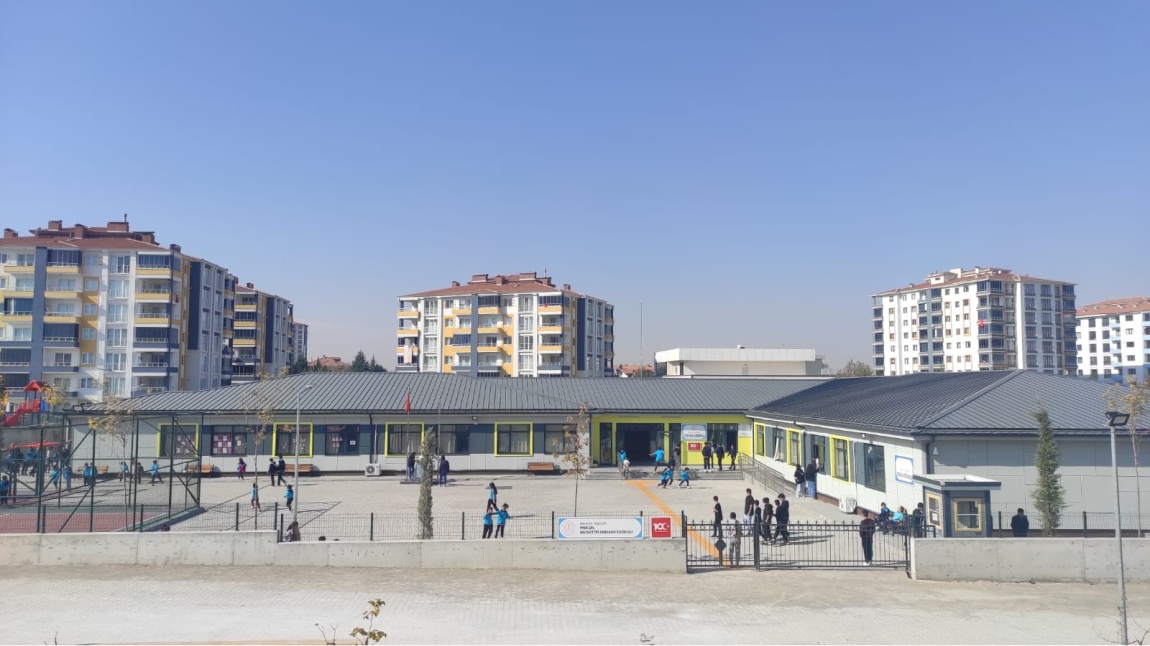 Yakınca İlkokulu MALATYA YEŞİLYURT