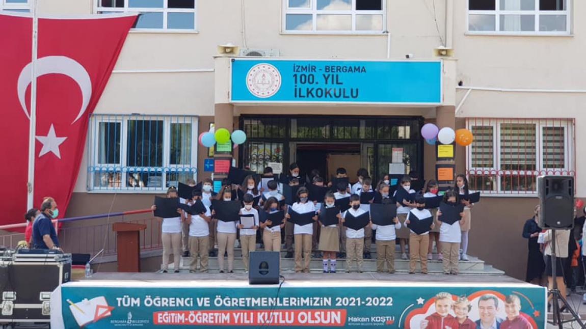 100.Yıl İlkokulu İZMİR BERGAMA