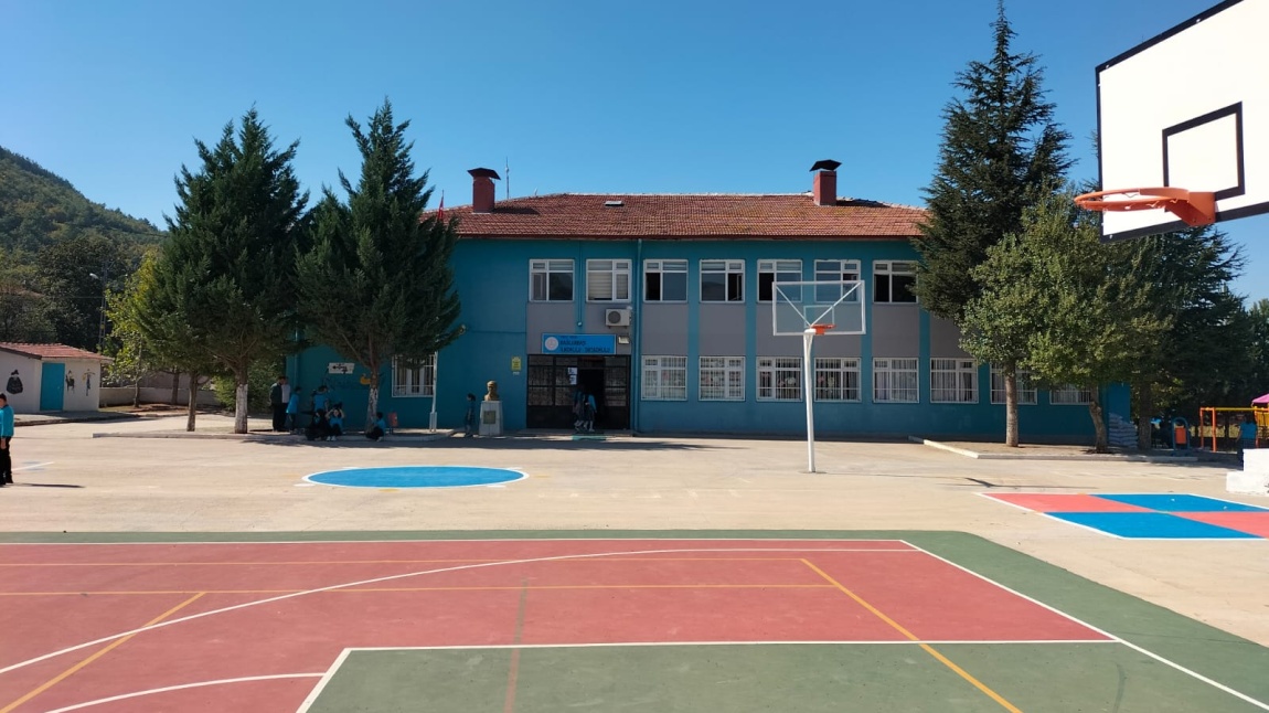 Bağlarbaşı Ortaokulu TOKAT PAZAR