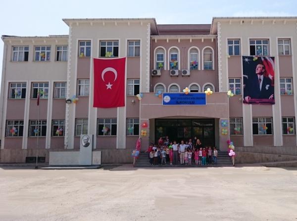 Şehit Çavuş Haydar Arda Erertingi İlkokulu İZMİR TORBALI