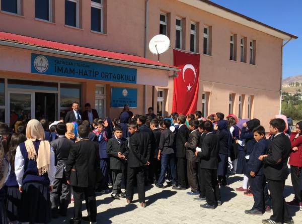 Tercan Şehit Piyade Er Resul Bayraci İmam Hatip Ortaokulu ERZİNCAN TERCAN
