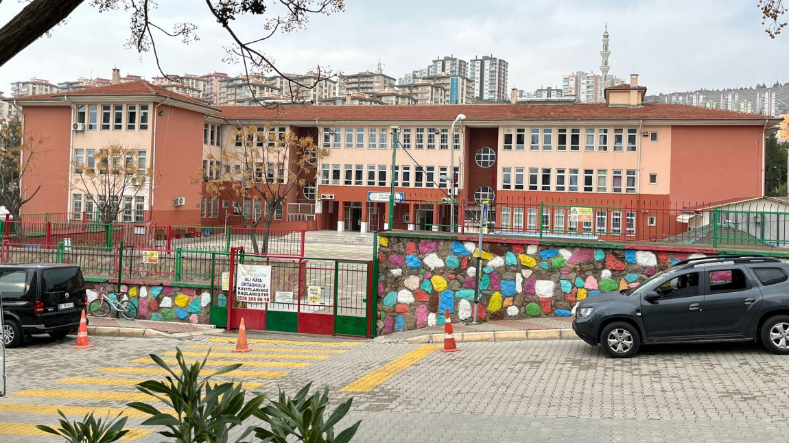 Ali Kaya Ortaokulu İZMİR KARŞIYAKA
