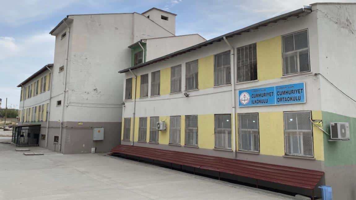 Cumhuriyet Ortaokulu DİYARBAKIR SİLVAN