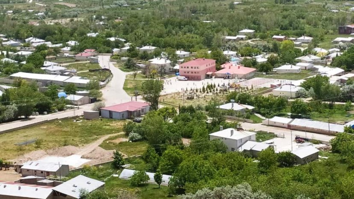 Şehit Çetin Aysan İlkokulu VAN TUŞBA