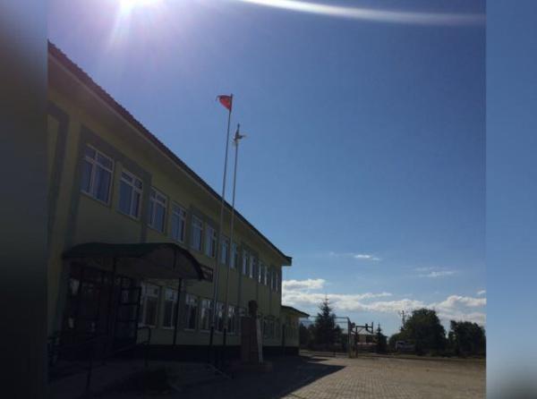 İffet Nusret Gülser İlkokulu ELAZIĞ MADEN