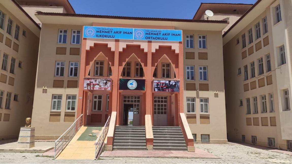 Toki Memur-Sen Mehmet Akif İnan İlkokulu VAN EDREMİT