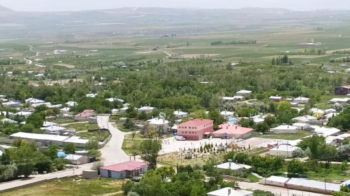 Şehit Çetin Aysan Ortaokulu VAN TUŞBA