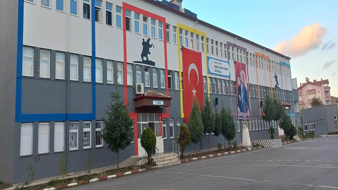 Derecik Şehit Yasin Boy Ortaokulu SAMSUN İLKADIM