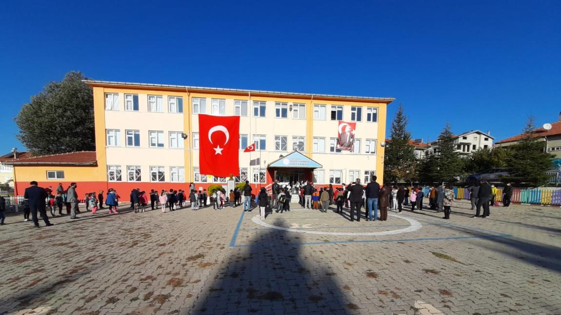 Mehmet-Makbule Erdem İlkokulu UŞAK BANAZ