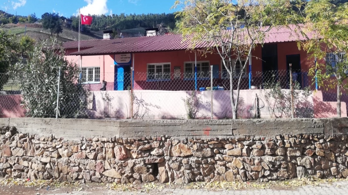 Yeşilyöre Şehit Ahmet Nar İlkokulu KAHRAMANMARAŞ TÜRKOĞLU
