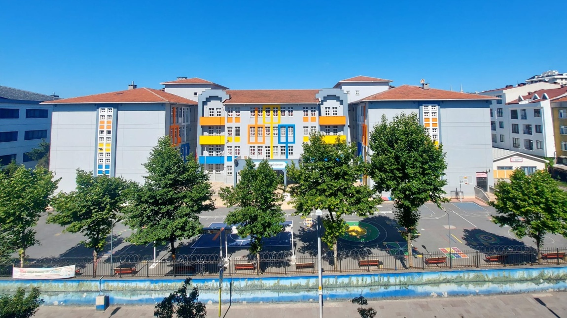 Celalettin Gözüsulu İlkokulu İSTANBUL ZEYTİNBURNU