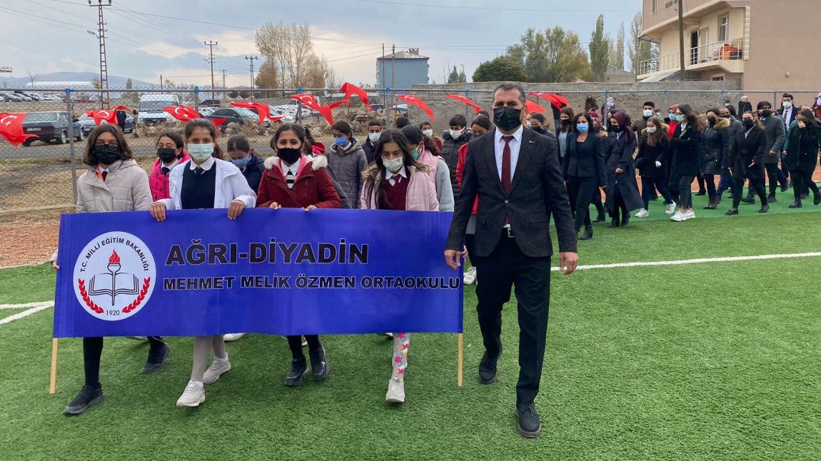 Mehmet Melik Özmen Ortaokulu AĞRI DİYADİN