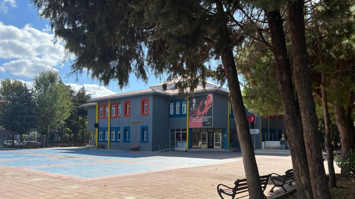 Gazi Ortaokulu İSTANBUL BAKIRKÖY