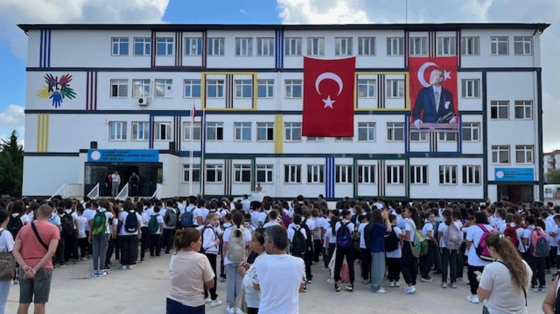 Korgeneral Enver Akoğlu Ortaokulu BALIKESİR BANDIRMA