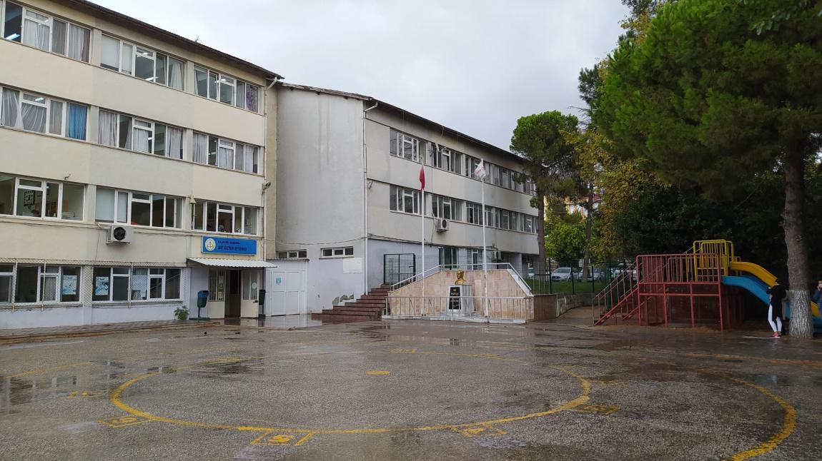 Şehit Süleymanbey İlkokulu BALIKESİR BANDIRMA