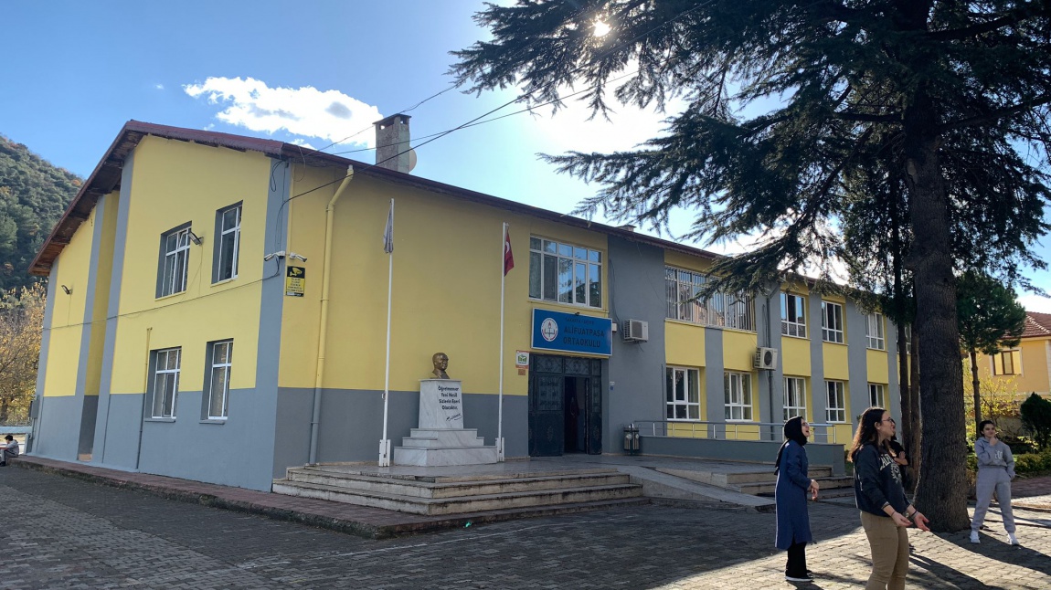 Alifuatpaşa Ortaokulu SAKARYA GEYVE