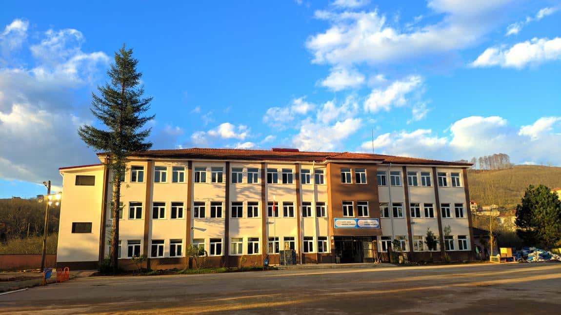 Kurudere Ortaokulu SAKARYA KARASU