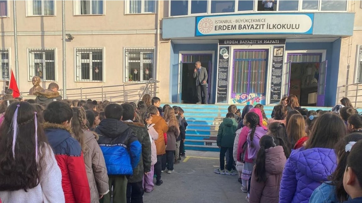 Erdem Bayazıt İlkokulu İSTANBUL BÜYÜKÇEKMECE