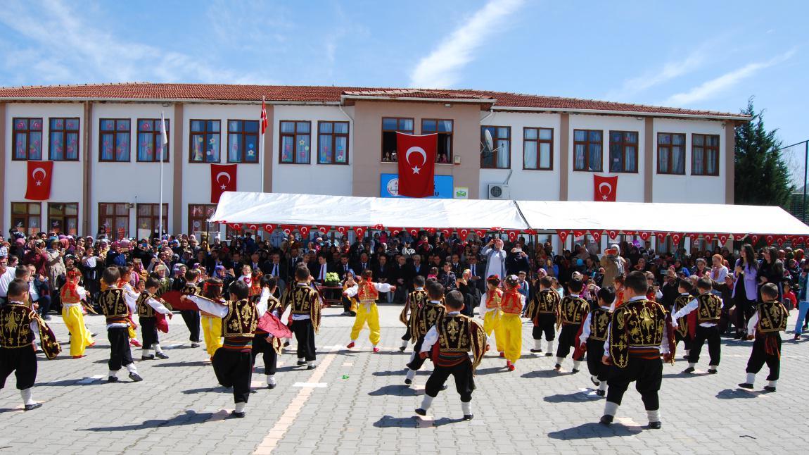 Atatürk İlkokulu SAKARYA TARAKLI
