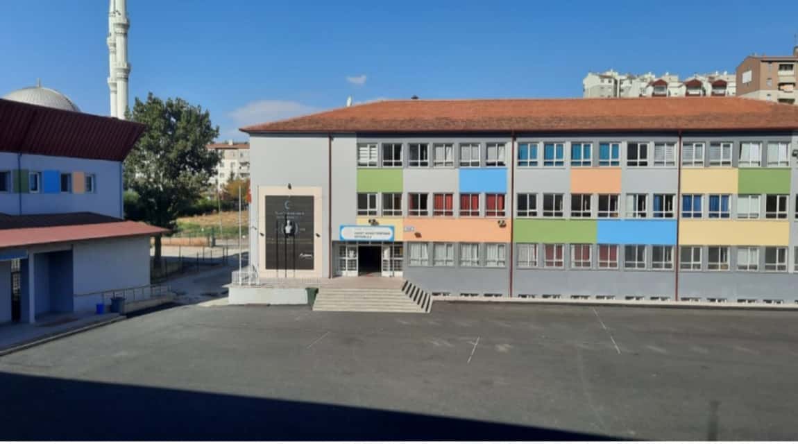 Ahmet Hamdi Tanpınar Ortaokulu ANKARA YENİMAHALLE