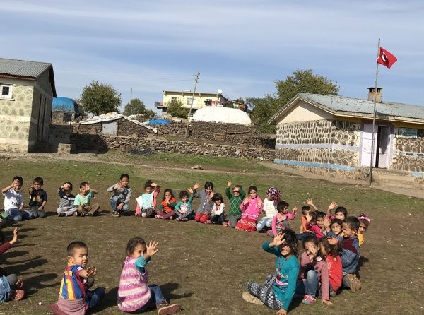 Yaylacık Köyü Harabe Mezrası İlkokulu DİYARBAKIR ÇERMİK