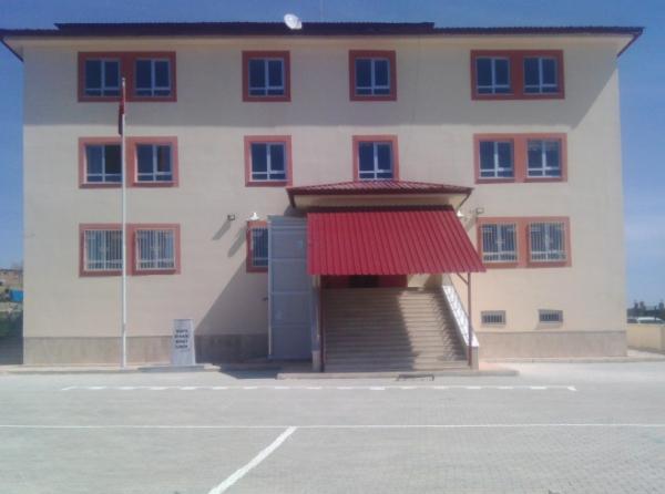 Hüyüklü İlkokulu KAHRAMANMARAŞ AFŞİN