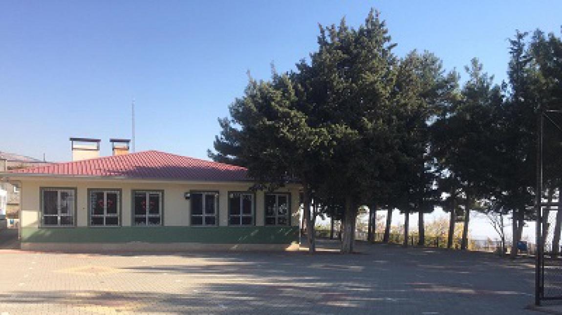 Sarıkaya İlkokulu KAHRAMANMARAŞ DULKADİROĞLU