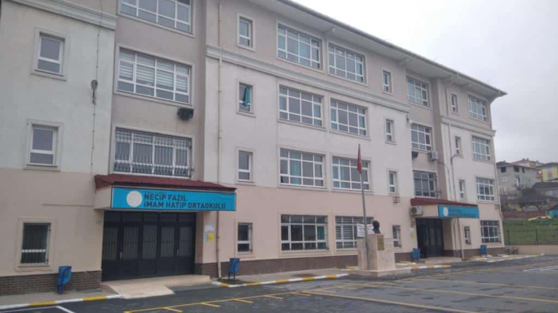 Necip Fazıl İmam Hatip Ortaokulu İSTANBUL SULTANBEYLİ