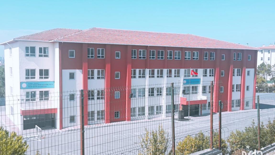 Şehit Öğretmen Yasemin Tekin İmam Hatip Ortaokulu İSTANBUL ÜMRANİYE