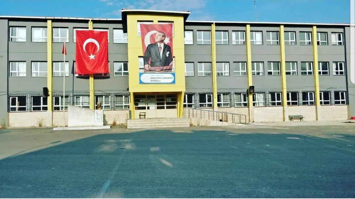 Arnavutköy Cumhuriyet Ortaokulu İSTANBUL ARNAVUTKÖY