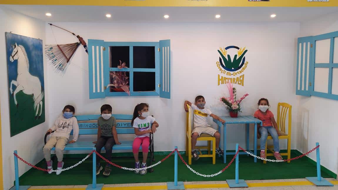 Güveçli İlkokulu BİNGÖL MERKEZ