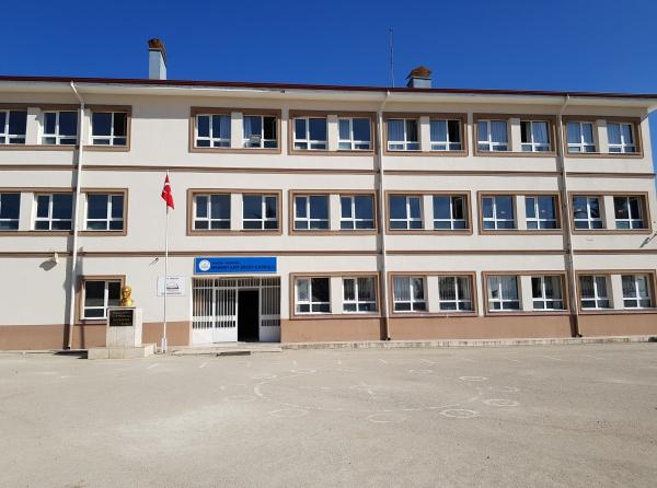 Mehmet Akif Ersoy İlkokulu AMASYA MERZİFON